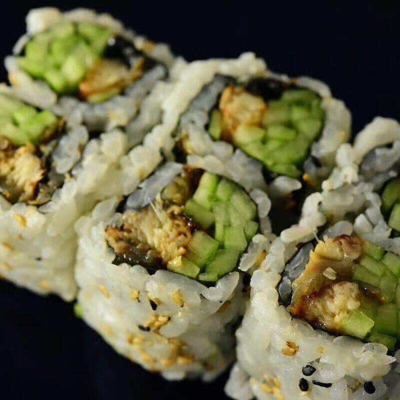 Eel Cucumber Roll