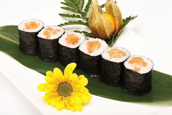 Salmon Roll